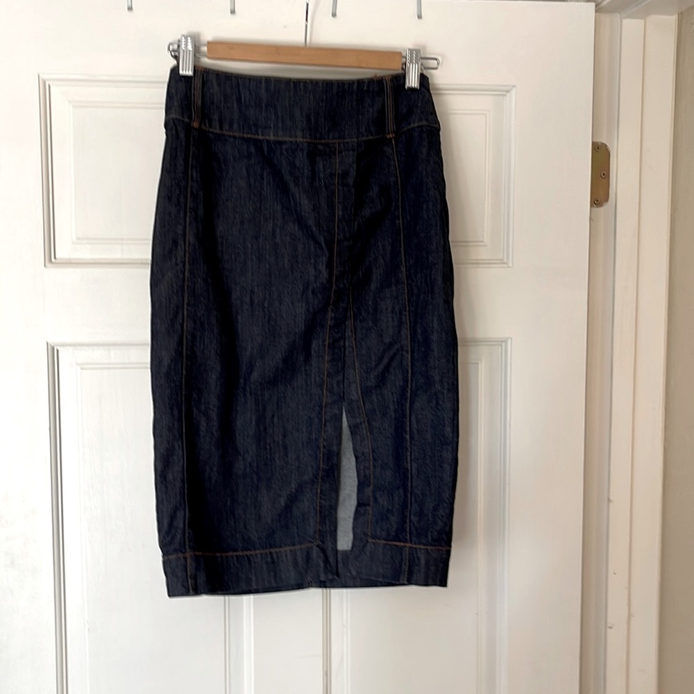 Pencil skirt